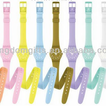 Colorful Snap Silicone Wrist Watch